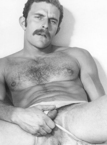 Vintage hunk Gus Kubeck