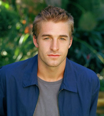 Scott Speedman photos